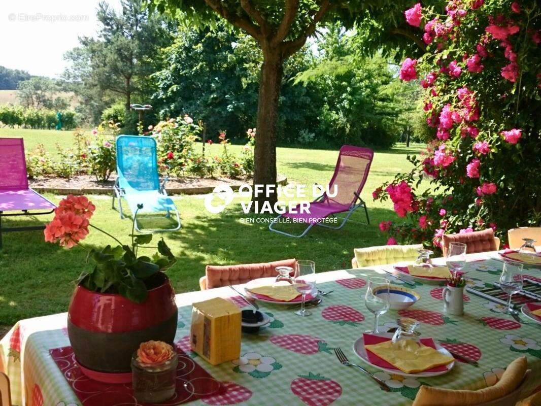 Maison - 5 pièces - 131 m² - photo 3