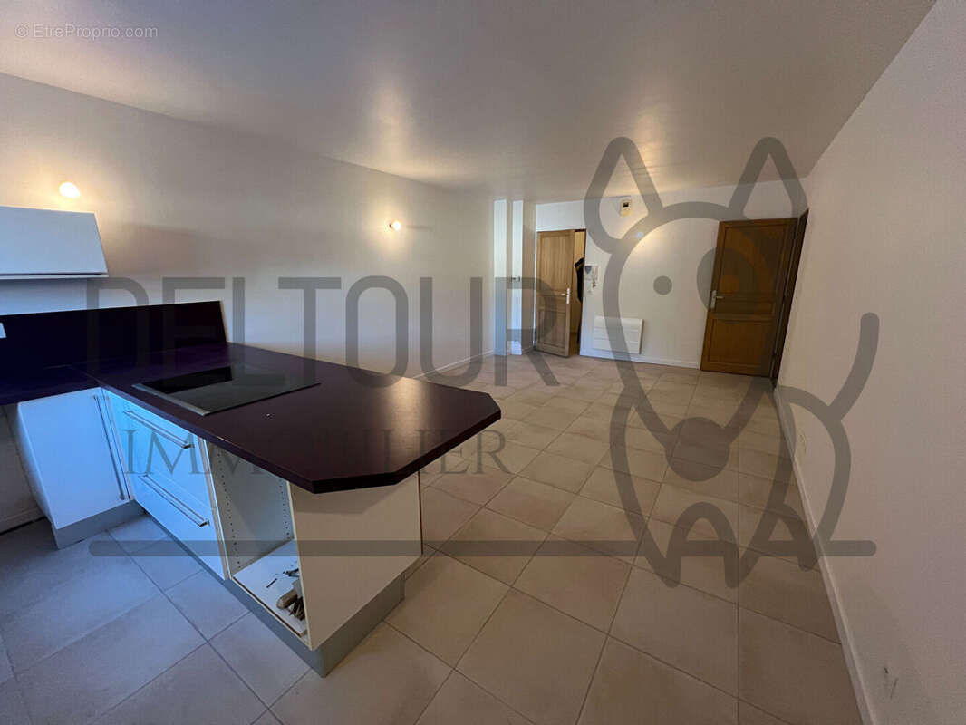 Appartement à COULOMMIERS