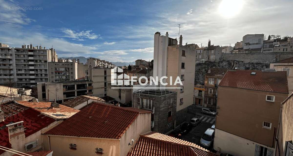 Appartement à MARSEILLE-6E