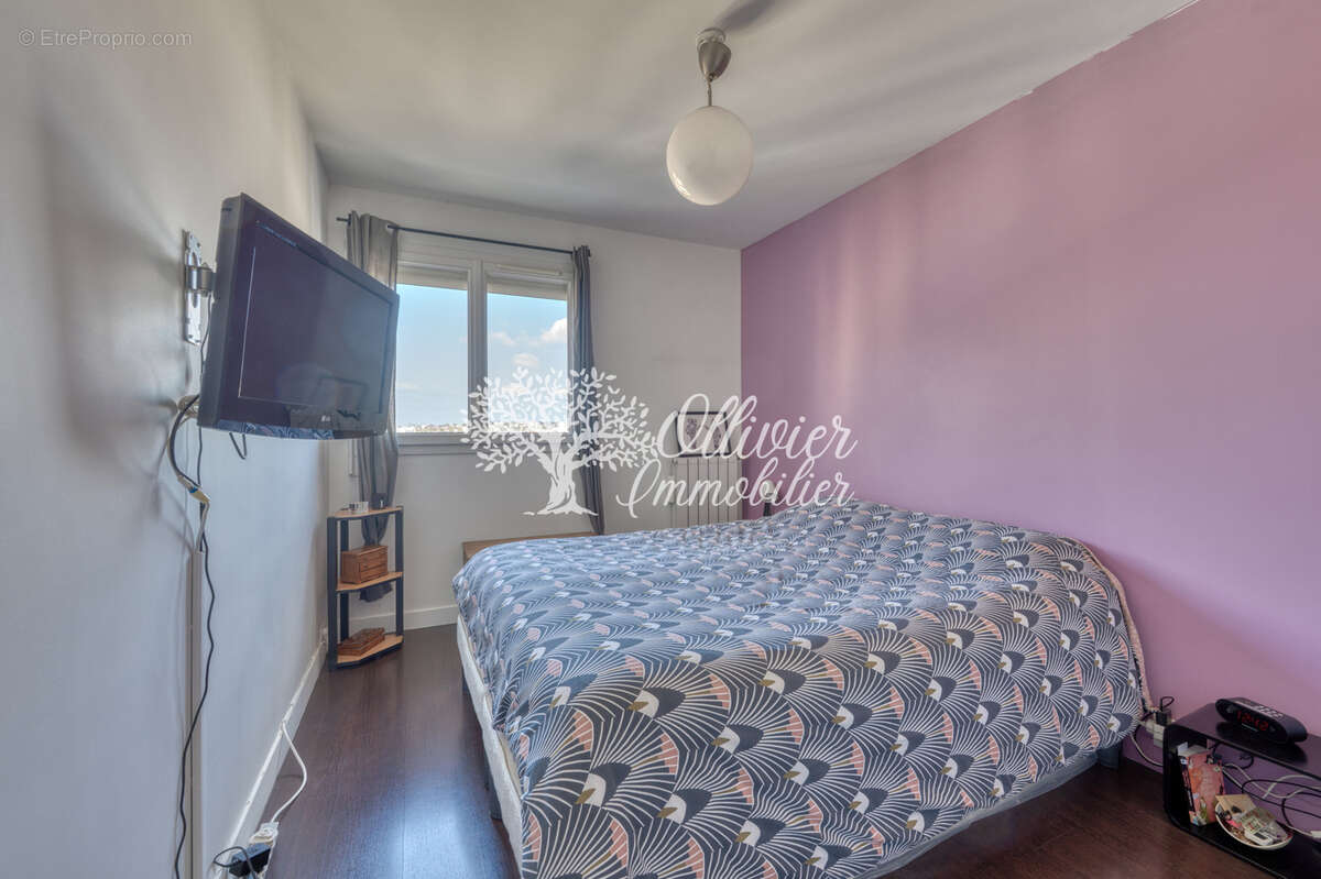 Appartement à LE PERREUX-SUR-MARNE