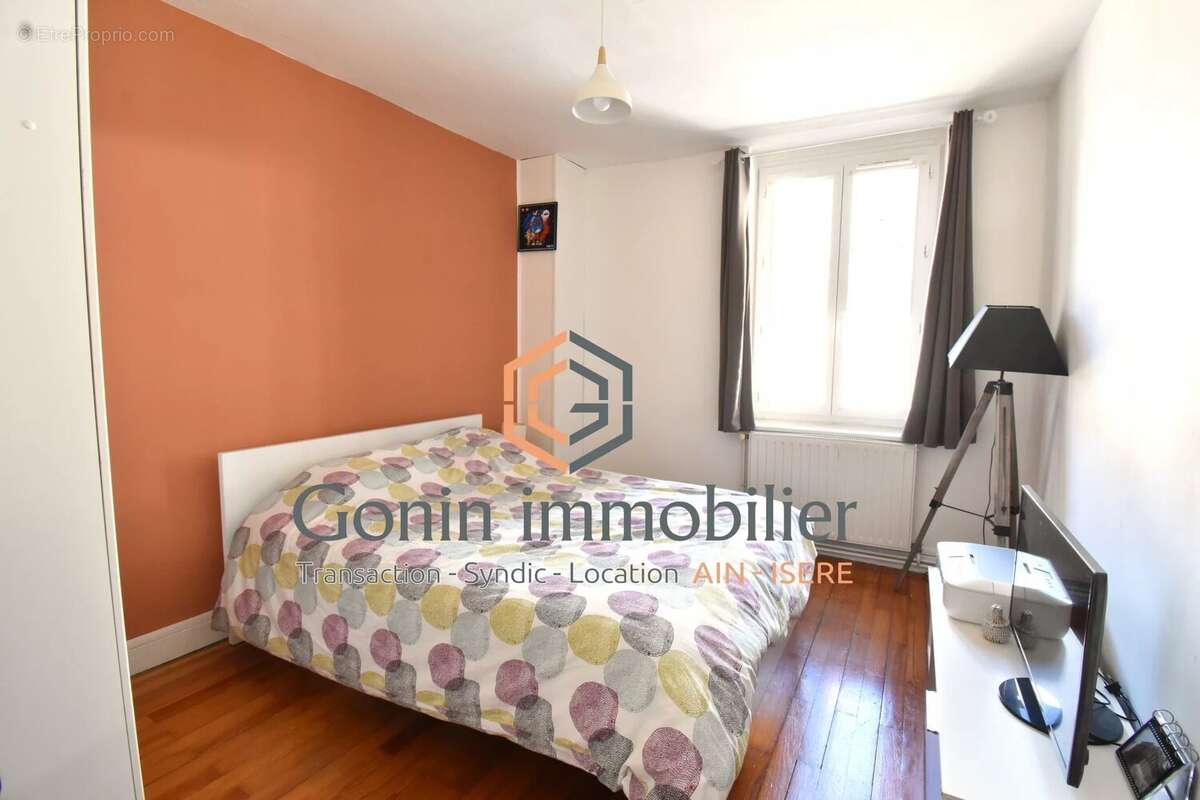 Maison de 98m2 et une grange à rénover - photo 7