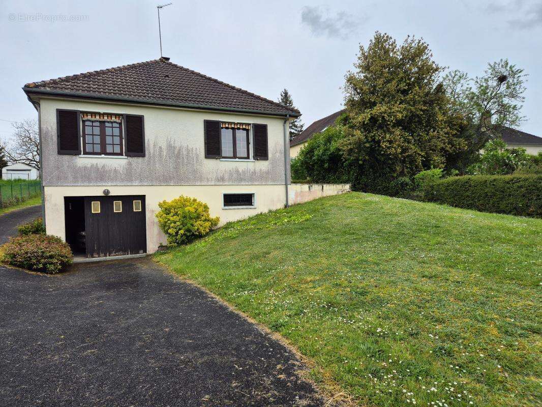 Maison à POUILLY-SUR-LOIRE