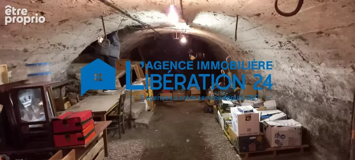 Maison Spacieuse à Saint-Paul-en-Jarez - photo 21