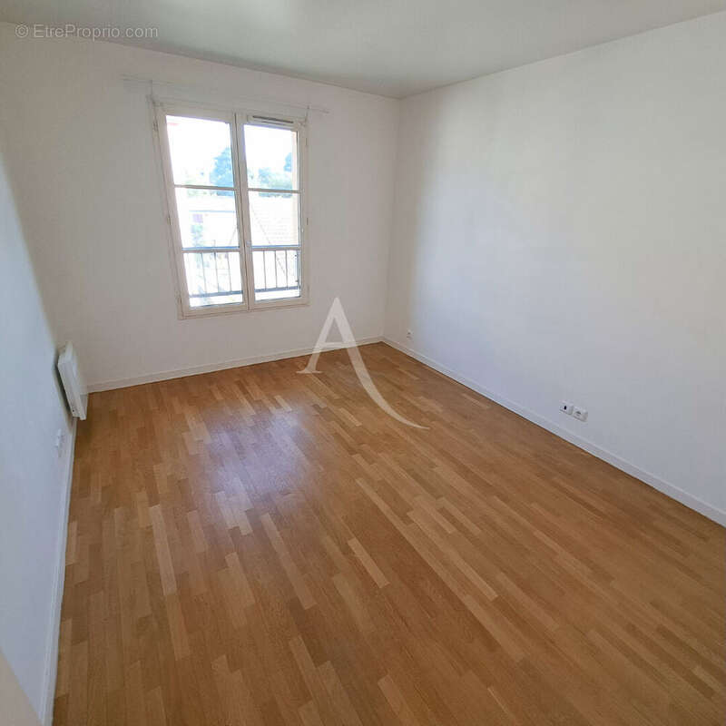 Appartement à VAIRES-SUR-MARNE