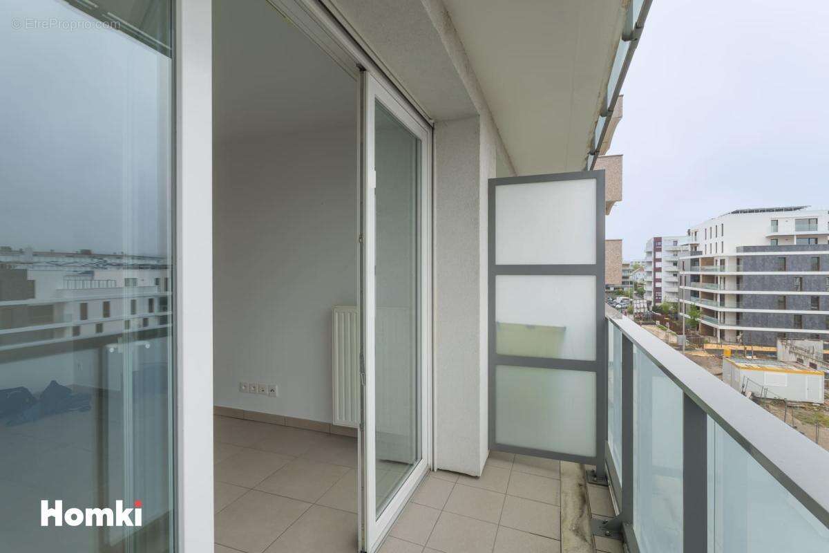 Appartement T2 de 39 m² à Annemasse 74100, Rue du Petit Malbrande - photo 11