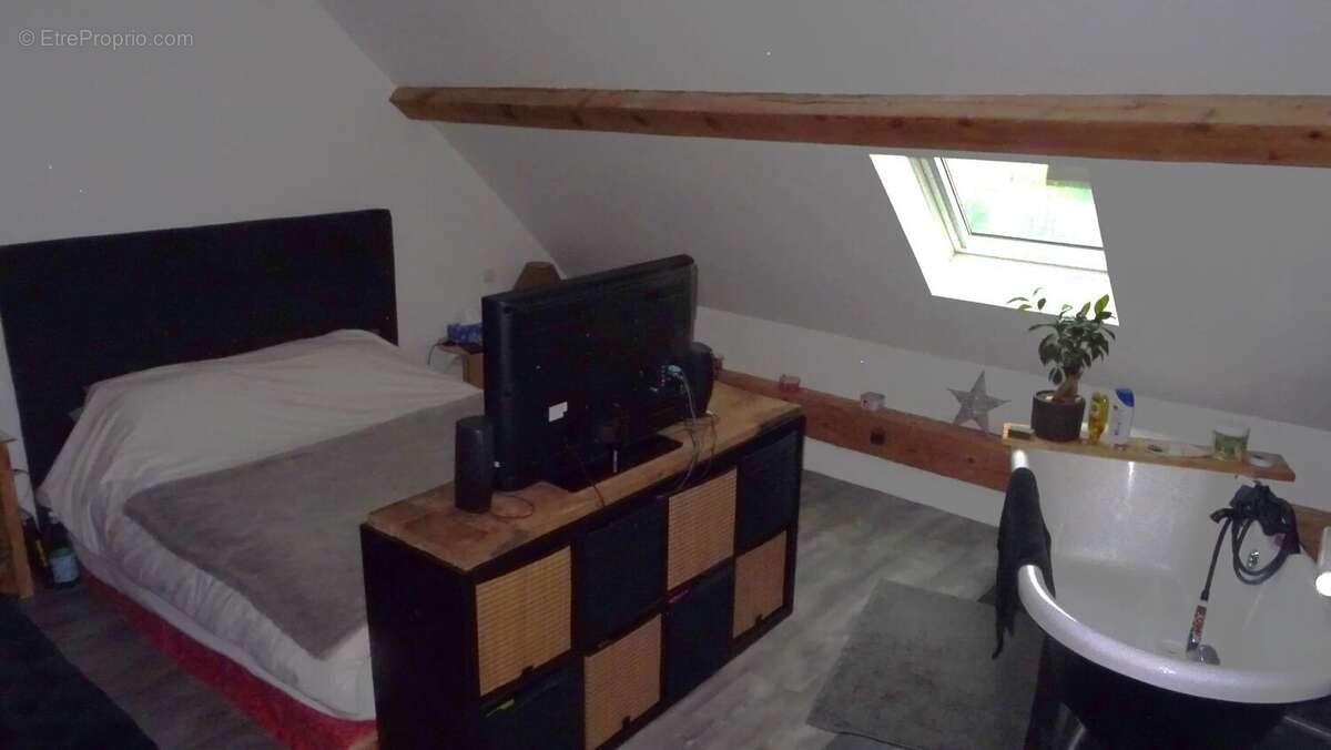 Maison à CHEVIGNY-SAINT-SAUVEUR