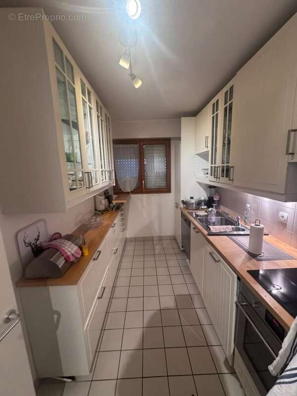 TRES BEL APPARTEMENT 3 PIECES dans bel immeuble de standing - photo 4