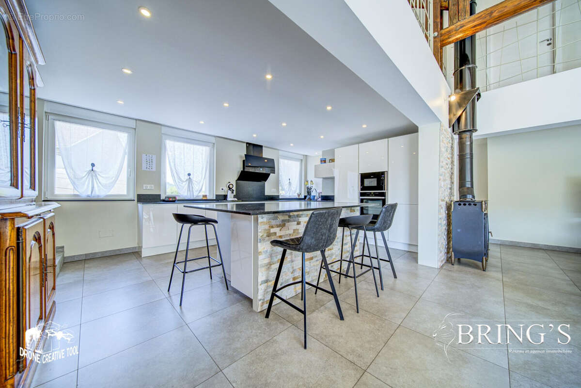 Appartement à FAMECK