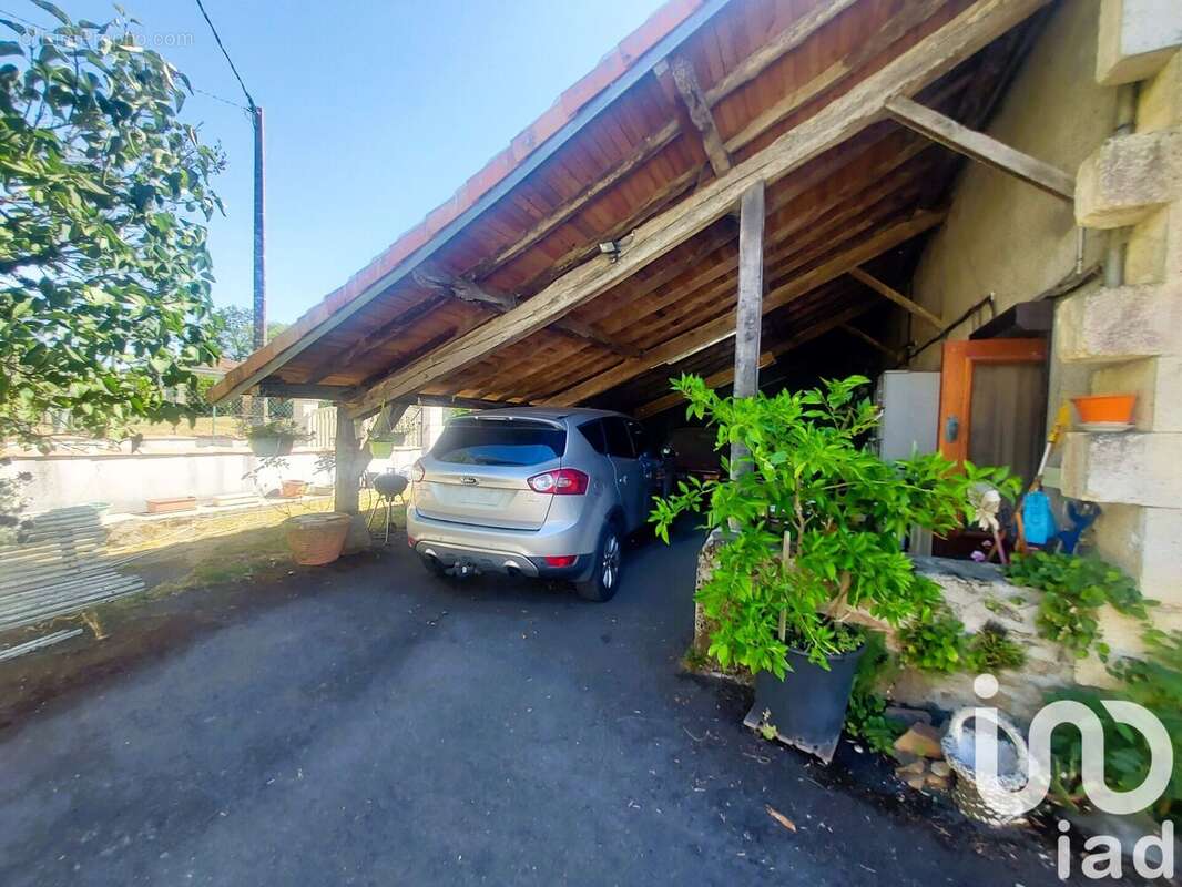 Maison 115 m² à Mouzon  - photo 4