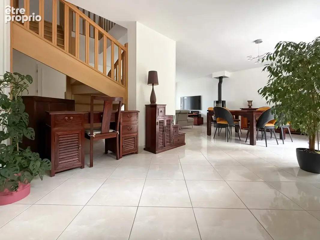 Maison 6 pièces 172 m² à vendre à La Ville-Du-Bois (91620) - photo 6