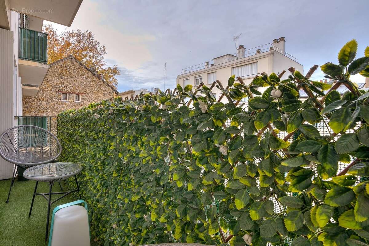 Appartement à ISSY-LES-MOULINEAUX