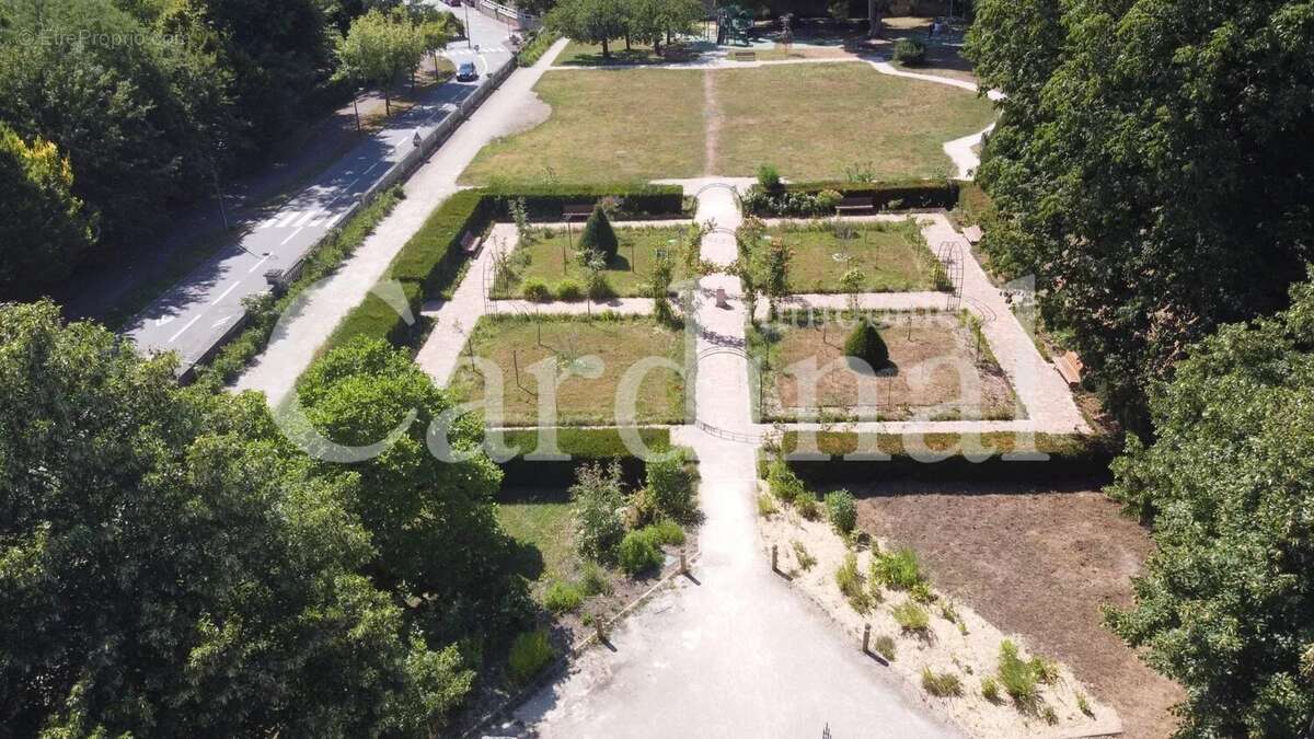 Maison à NOISY-LE-ROI