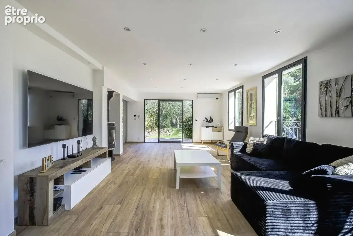 Villa 170m2 - 4 chambres - piscine - jardin - photo 6
