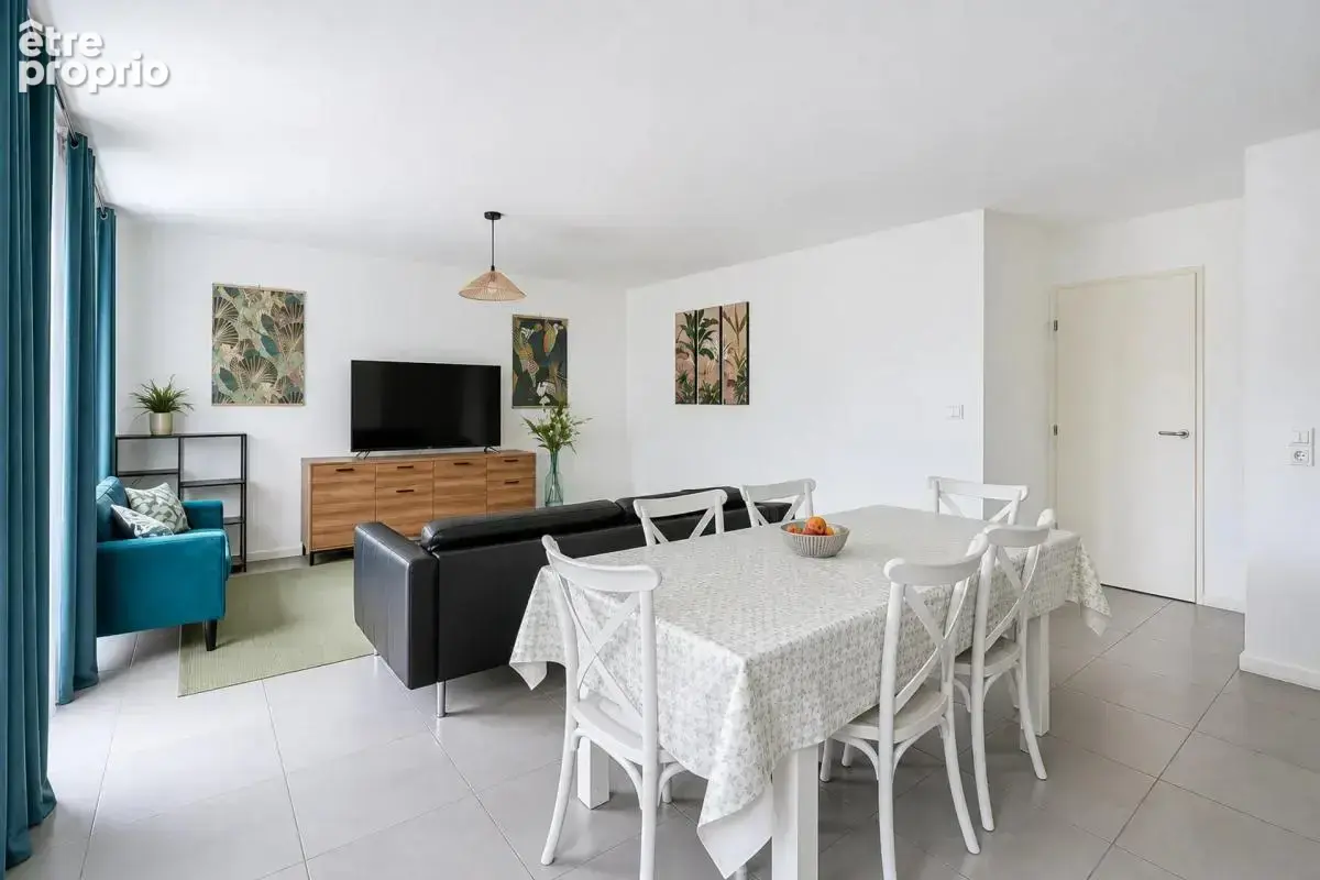 Appartement de 4 pièces de 81 m² à Vénissieux - photo 11