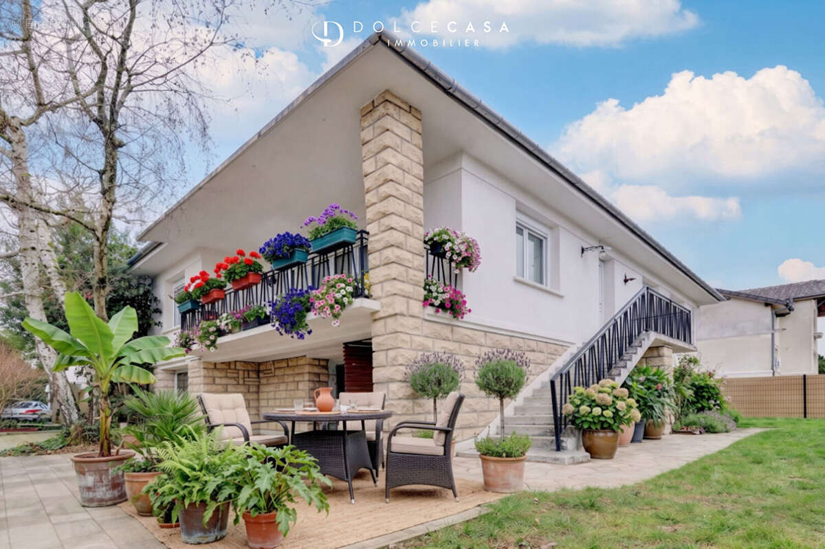 Maison à BRY-SUR-MARNE