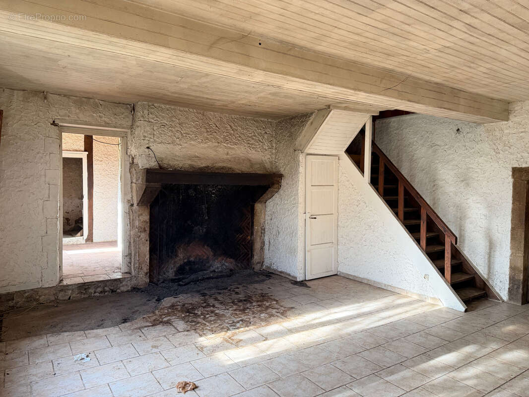 Maison à VILLEFRANCHE-D'ALLIER