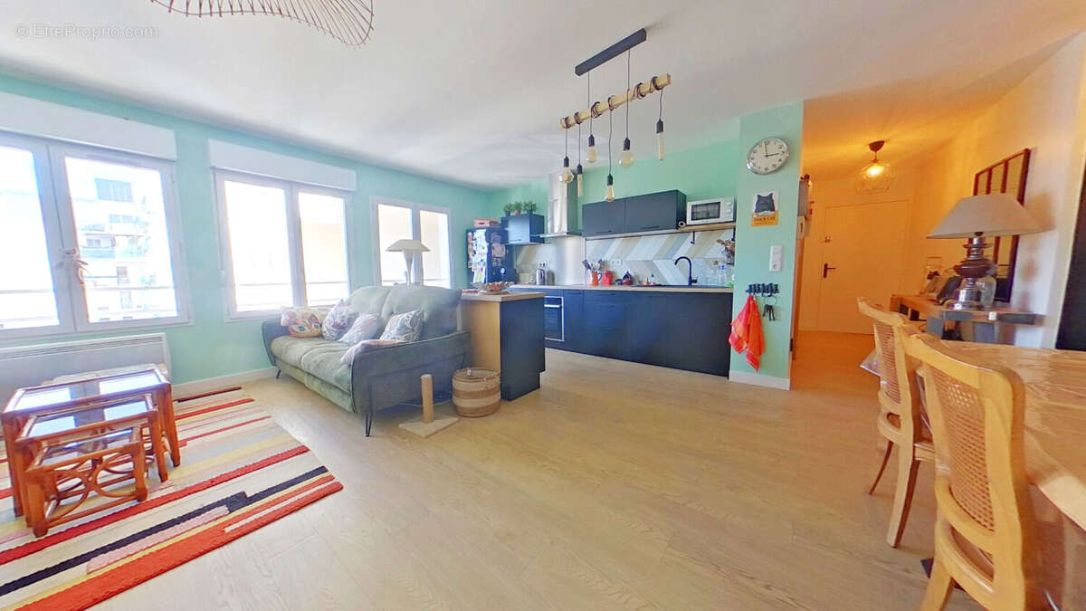 Appartement à NANTES