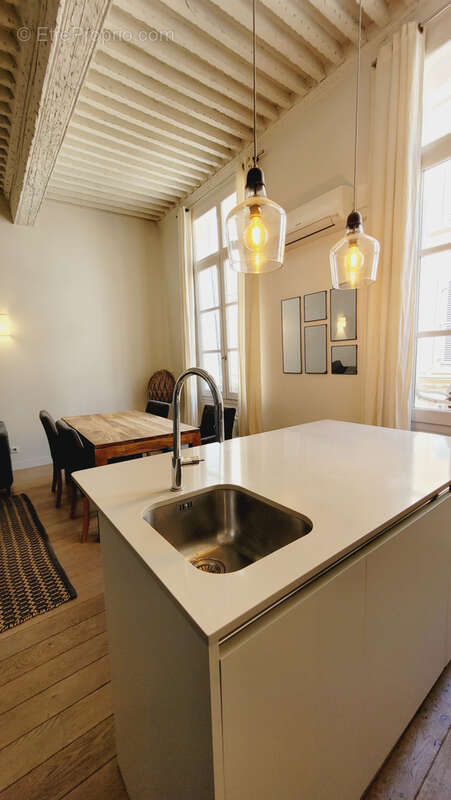 Appartement à AIX-EN-PROVENCE