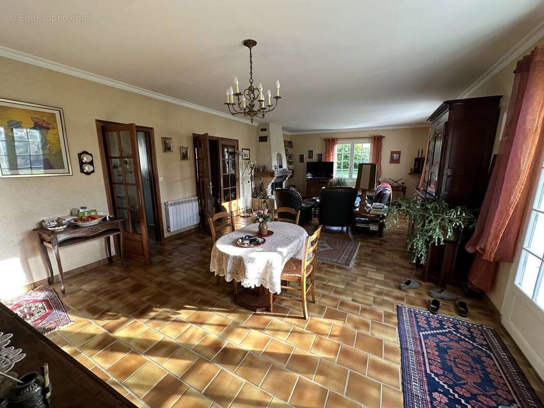 Maison à THOUARS