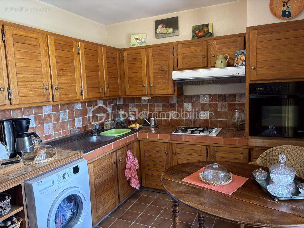 Maison à PIERREVERT