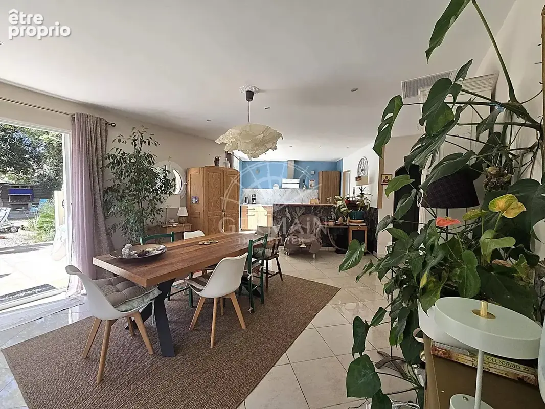 Mazan à vendre en Exclusivité maison de plain pied avec piscine sur un terrain de plus de 2600m² - photo 4