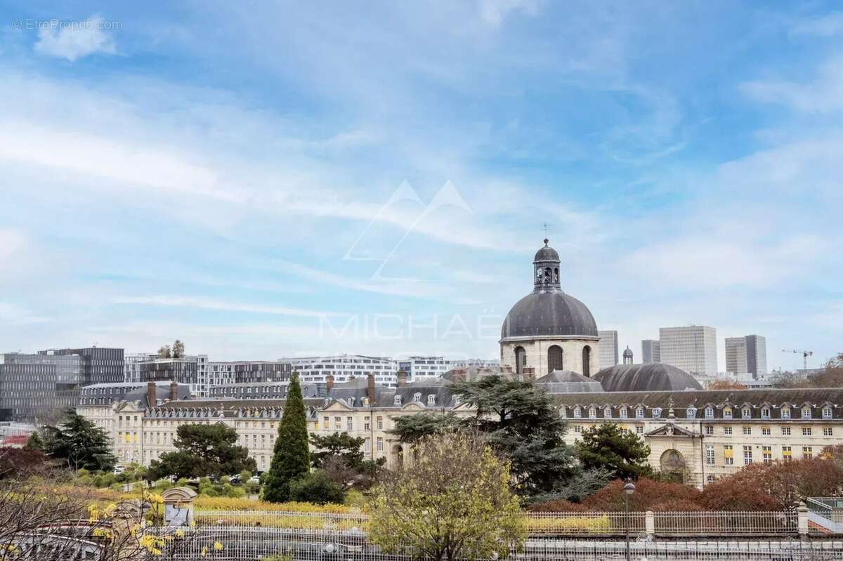 Appartement à PARIS-5E
