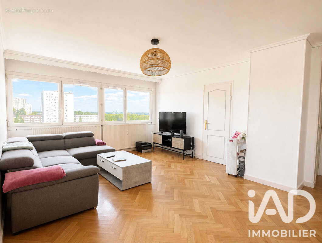 Photo 2 - Appartement à MONS-EN-BAROEUL