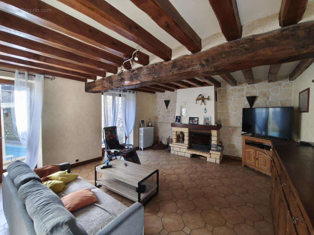 Maison à CORMEILLES-EN-VEXIN