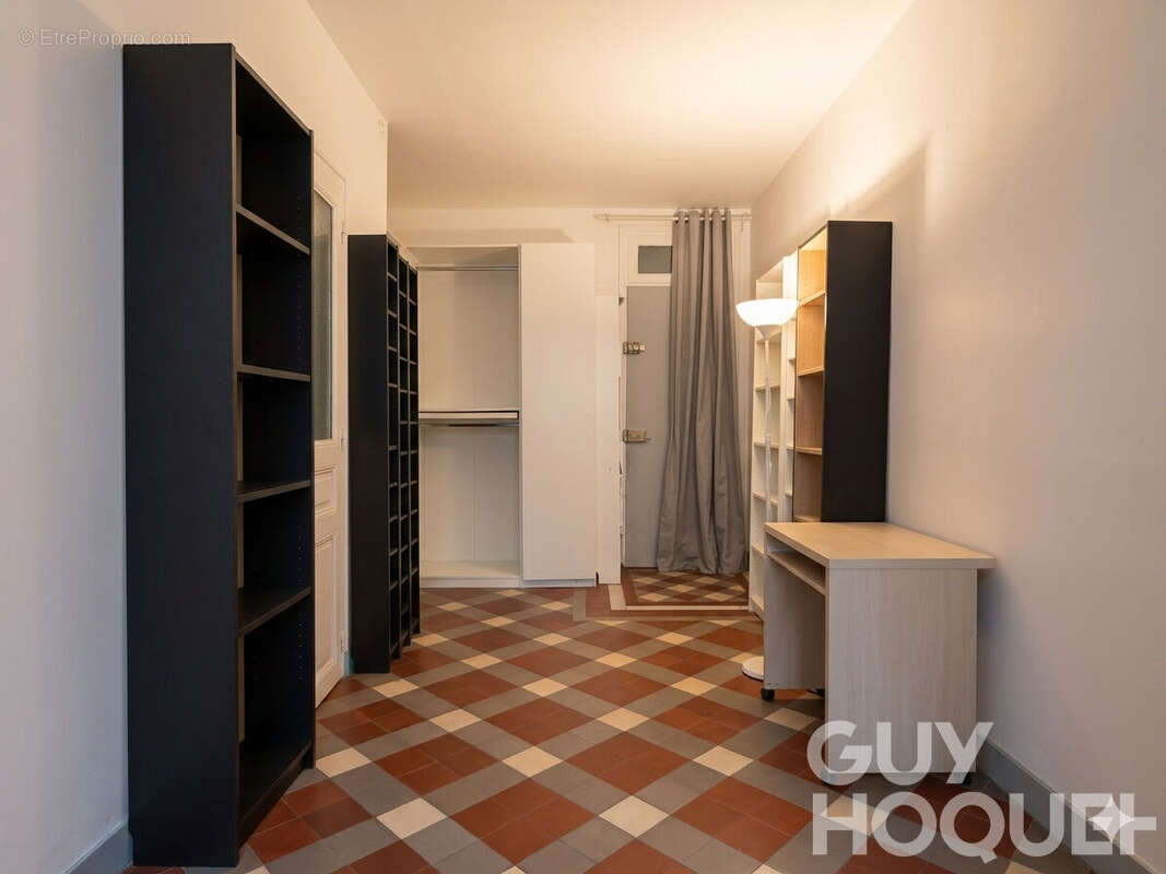 Appartement à VERSAILLES