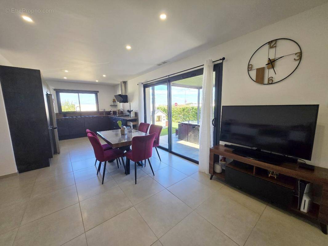 Maison à COLOMBIERS