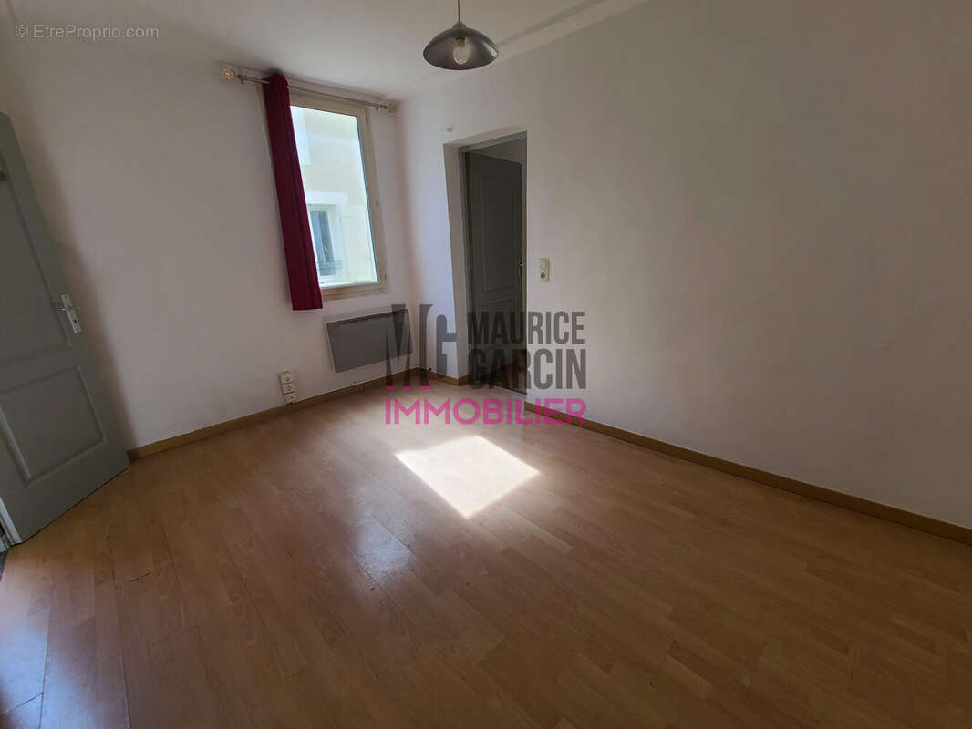 1er étage  - Appartement à SARRIANS