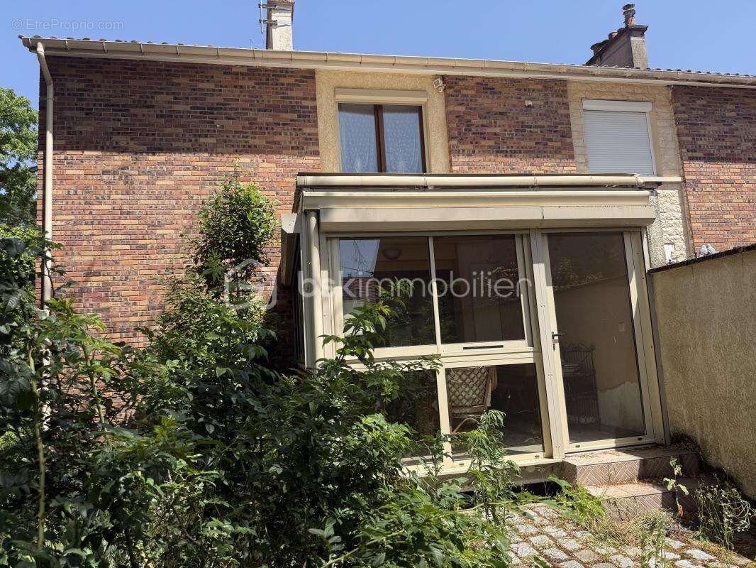  Maison familiale avec garage indépendant – Lieusaint - photo 14