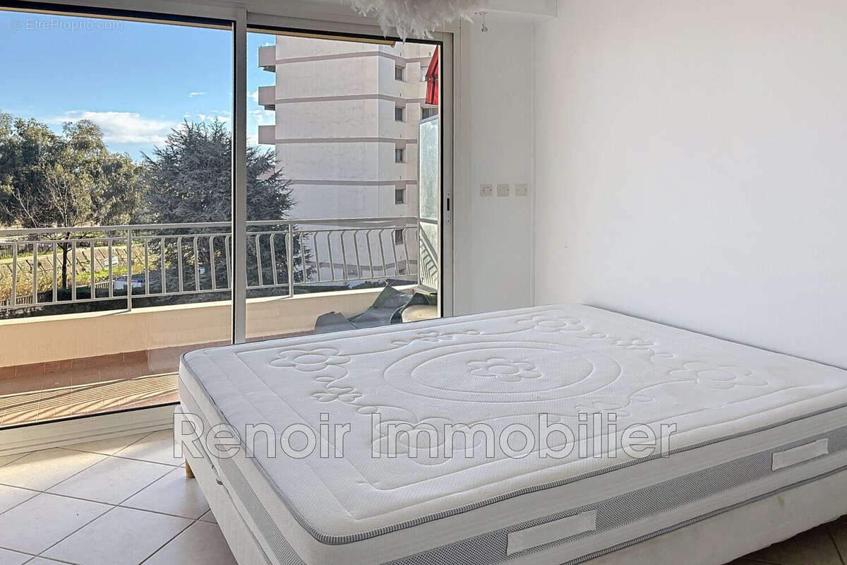 Appartement à CAGNES-SUR-MER