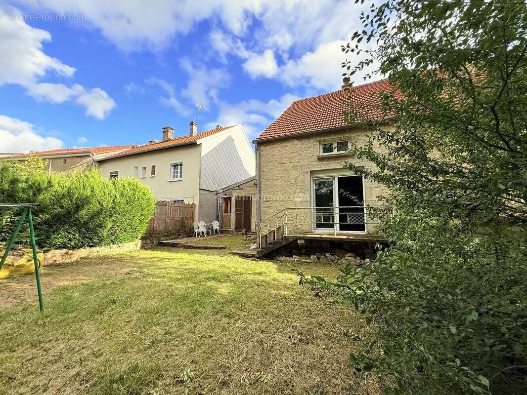 Maison à RIMAUCOURT