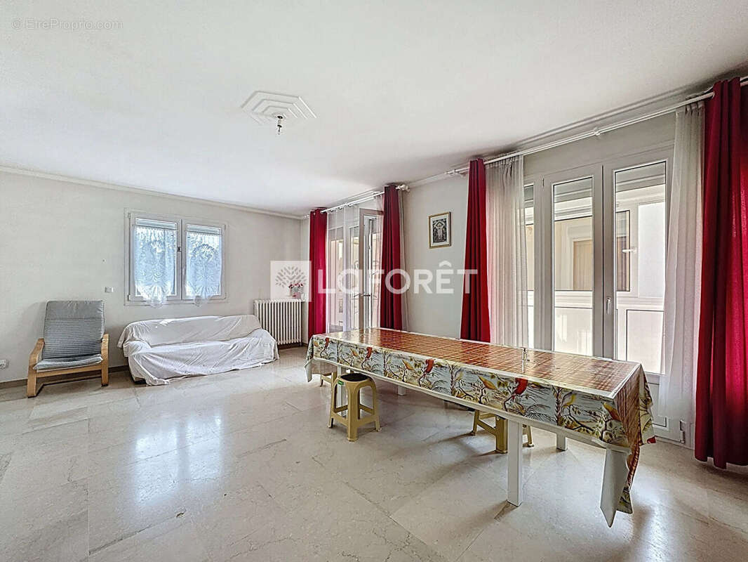 Maison à BONNEUIL-SUR-MARNE