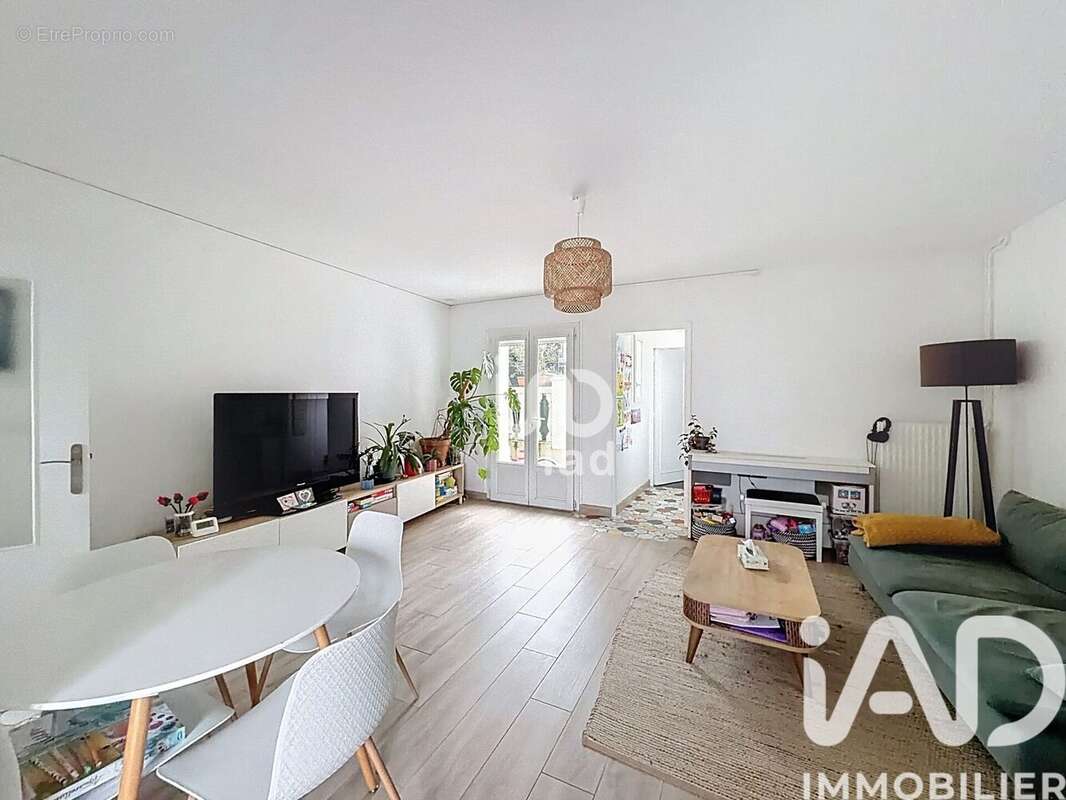 Photo 2 - Maison à MORTCERF