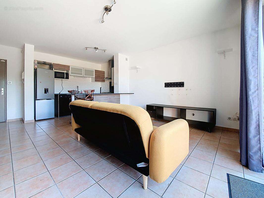 Appartement à CHASSE-SUR-RHONE