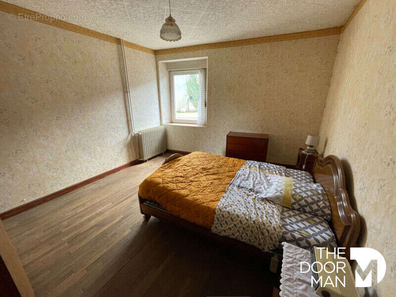 Maison à DAMMARTIN-SUR-MEUSE