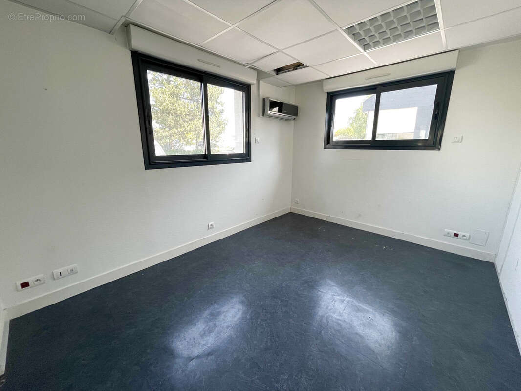 Commerce à SAINT-GREGOIRE