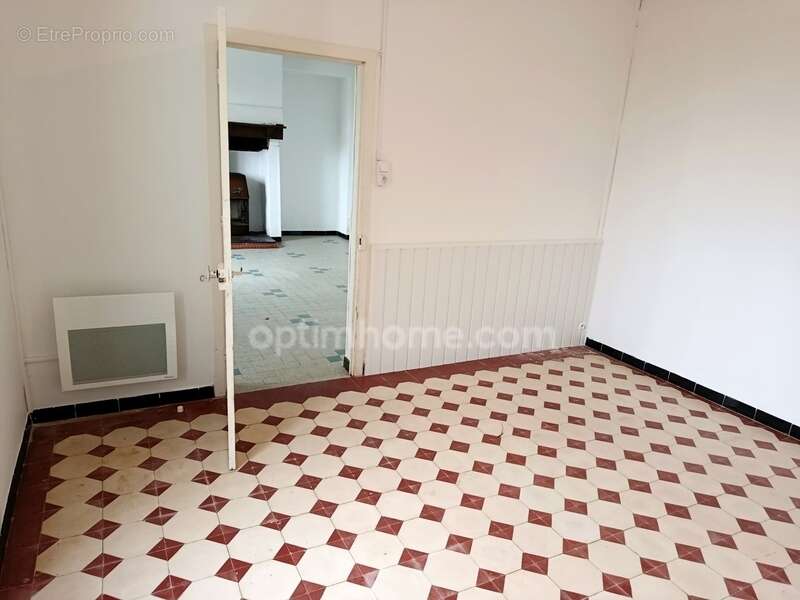 Maison à VILLENEUVE-DE-MARSAN