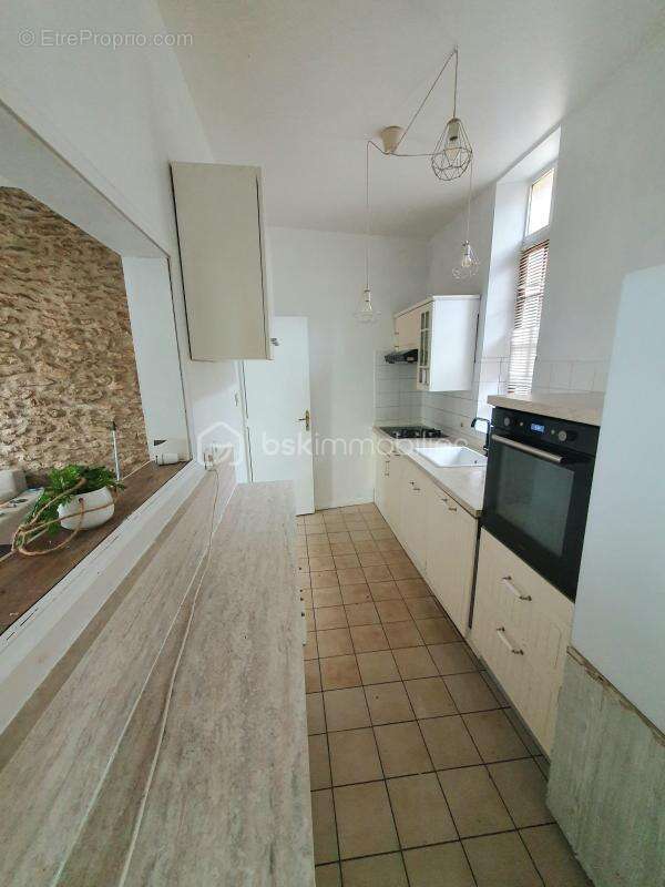 Appartement à CORBEIL-ESSONNES