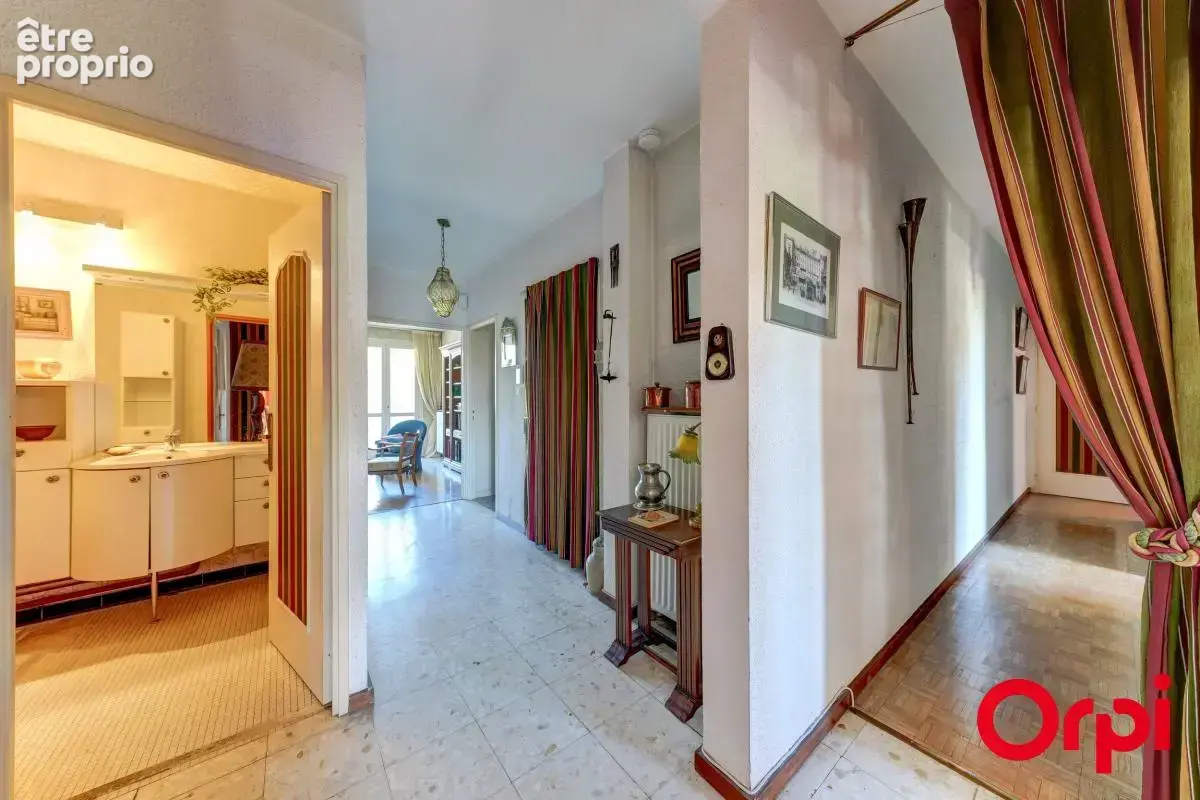 Appartement À Vendre - photo 13
