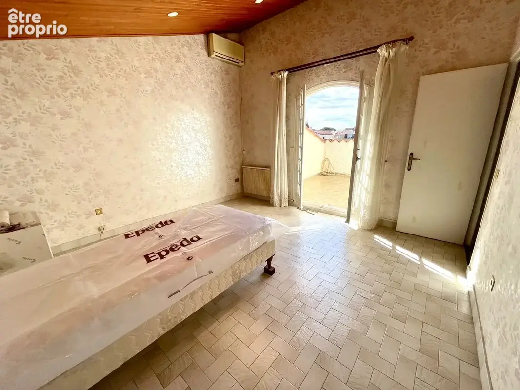 Vente Villa T4 avec deux garages doubles, 4 faces, et piscine 66430 Bompas. - photo 7