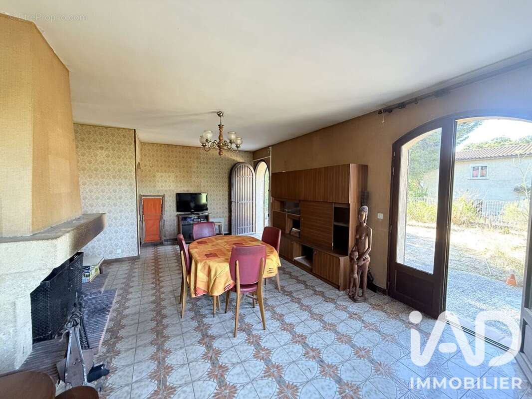 Photo 3 - Maison à SIX-FOURS-LES-PLAGES