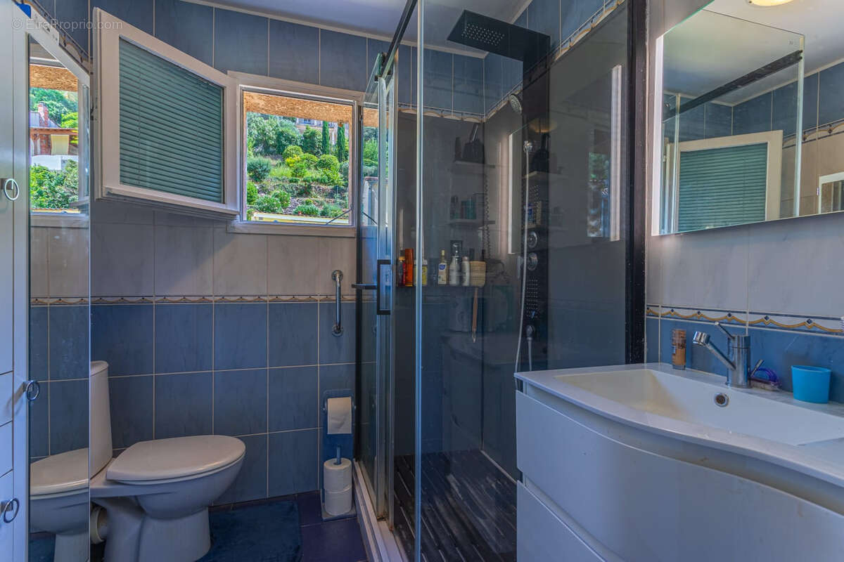 Maison à SOLLIES-TOUCAS