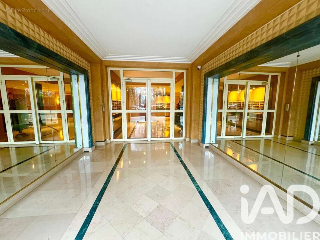 Photo 9 - Appartement à PARIS-16E