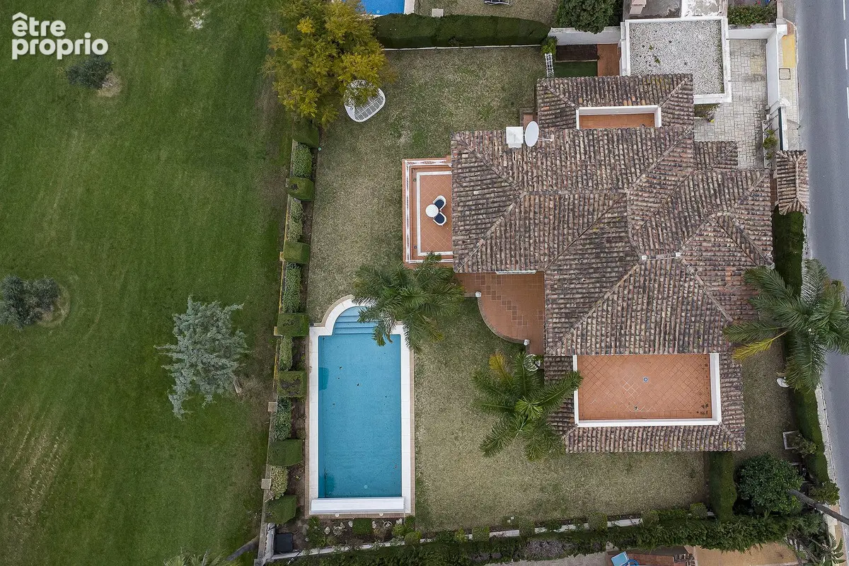 Villa - 10 pièces - jardin - piscine - Marbella - photo 16