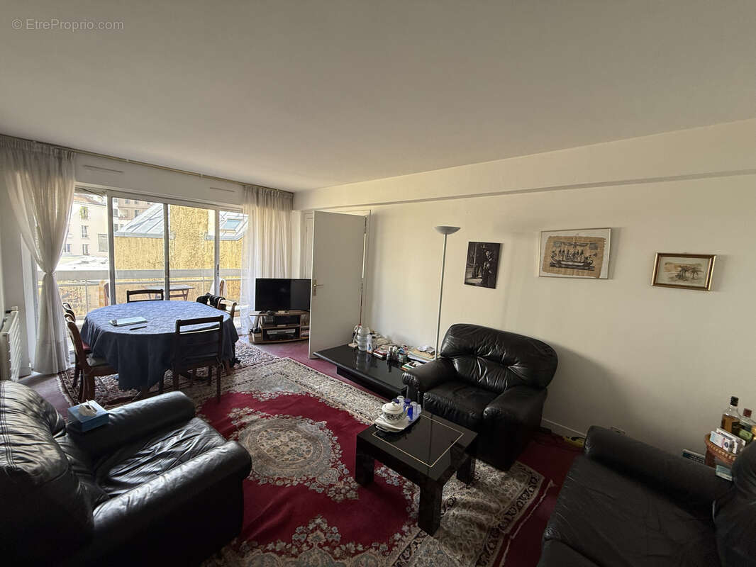 Appartement à PARIS-12E