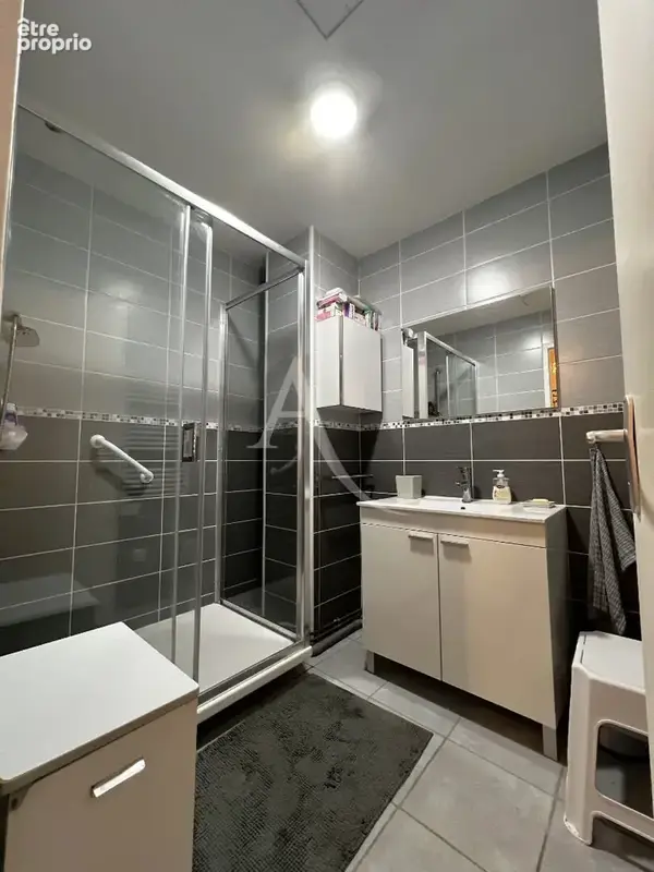 Maison de 108 m² avec 4 chambres, garage et cave - Lux - photo 10