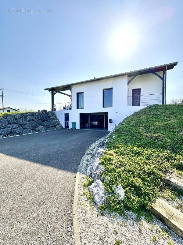 Maison à BIDACHE
